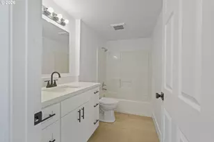 249 NE 191st Ave, Portland, OR 97230 - Photo 7