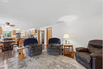 624 Fall Creek Dr N, Keizer, OR 97303 - Photo 25