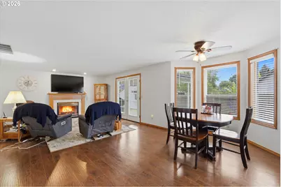 624 Fall Creek Dr N, Keizer, OR 97303 - Photo 23