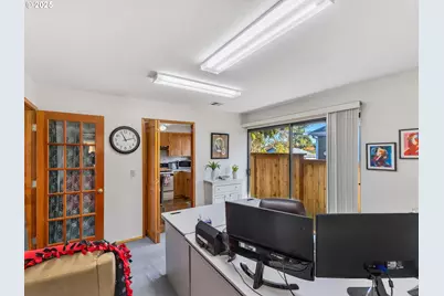 1010 3rd Ave, Seaside, OR 97138 - Photo 19