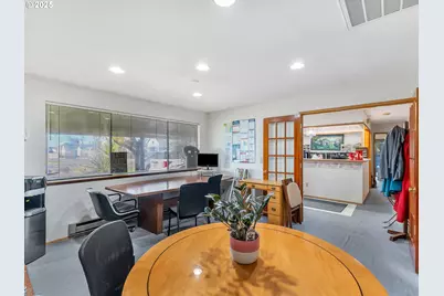 1010 3rd Ave, Seaside, OR 97138 - Photo 17