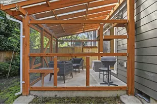 9028 N Drummond Ave, Portland, OR 97217 - Photo 25