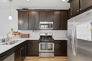 9028 N Drummond Ave, Portland, OR 97217 - Photo 11