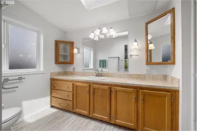85665 Manchester Ln, Eugene, OR 97405 - Photo 17