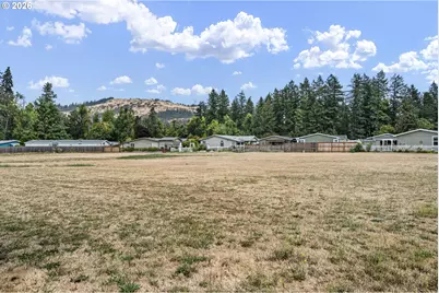 85665 Manchester Ln, Eugene, OR 97405 - Photo 31
