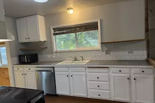 515 Baltimore St, Elgin, OR 97827 - Photo 9
