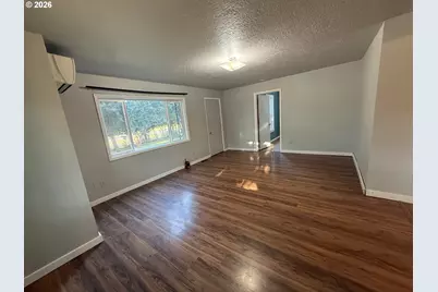 515 Baltimore St, Elgin, OR 97827 - Photo 5