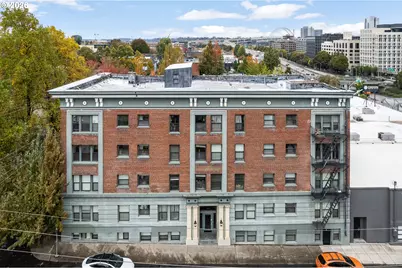 1631 NW Everett St #208, Portland, OR 97209 - Photo 1