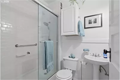 1631 NW Everett St #208, Portland, OR 97209 - Photo 11