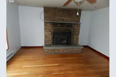 610 Tualatin St, Saint Helens, OR 97051 - Photo 11