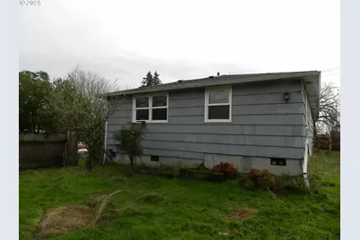 610 Tualatin St, Saint Helens, OR 97051 - Photo 5