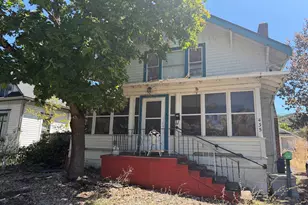 1435 SE Pine St, Roseburg, OR 97470 - Photo 1
