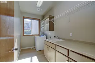 3464 NW Dahlia Dr, Camas, WA 98607 - Photo 15