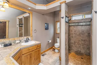 15784 Lava Dr, La Pine, OR 97739 - Photo 13