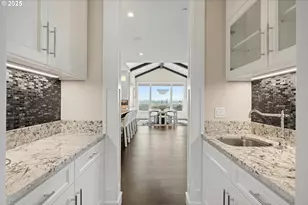 900 NW 216th St, Ridgefield, WA 98642 - Photo 11