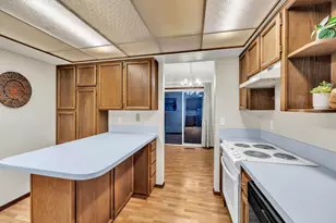 1977 Maplewood Ct, Salem, OR 97306 - Photo 7