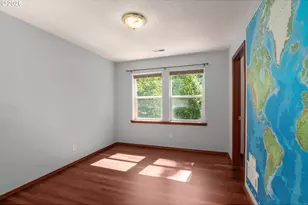 534 NE South Shore Rd, Portland, OR 97211 - Photo 21