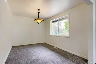 19025 SW Brooklawn Ct, Beaverton, OR 97003 - Photo 15