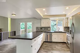 19025 SW Brooklawn Ct, Beaverton, OR 97003 - Photo 7
