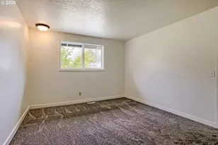19025 SW Brooklawn Ct, Beaverton, OR 97003 - Photo 23