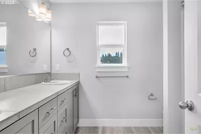 777 Riley Dr, Silverton, OR 97381 - Photo 35