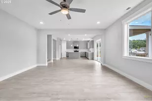 777 Riley Dr, Silverton, OR 97381 - Photo 13