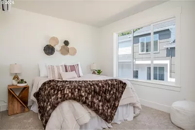 87 NE 78th Ave, Portland, OR 97213 - Photo 13