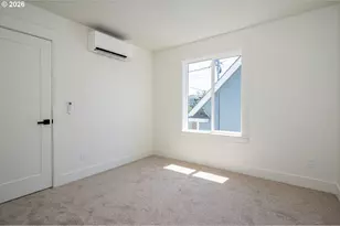 87 NE 78th Ave, Portland, OR 97213 - Photo 17
