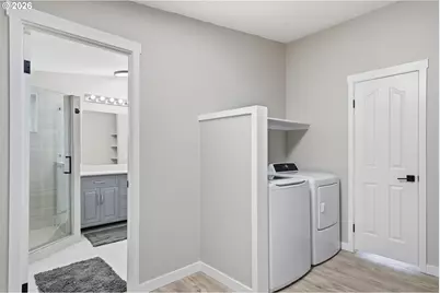 4617 SE 133rd Dr #92, Portland, OR 97236 - Photo 17