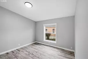 4617 SE 133rd Dr, Portland, OR 97236 - Photo 13