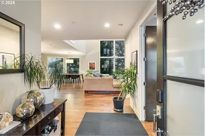 3311 NW Tullamore Ct, Portland, OR 97229 - Photo 3