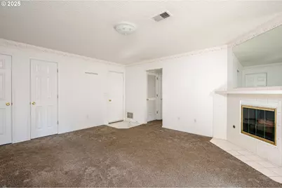 14950 NE Rose Pkwy, Portland, OR 97230 - Photo 25