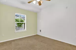 10805 NE Red Wing Way, Hillsboro, OR 97006 - Photo 33