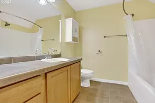10805 NE Red Wing Way, Hillsboro, OR 97006 - Photo 29