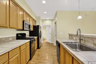 10805 NE Red Wing Way, Hillsboro, OR 97006 - Photo 25