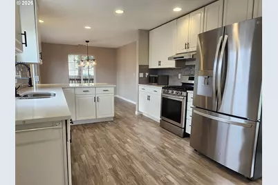 835 S Wynooski St, Newberg, OR 97132 - Photo 13