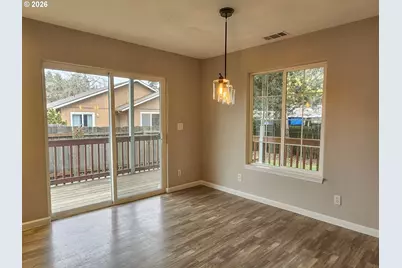835 S Wynooski St, Newberg, OR 97132 - Photo 9
