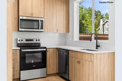 3276 SE 115th Ave, Portland, OR 97266 - Photo 5