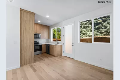 3276 SE 115th Ave, Portland, OR 97266 - Photo 3