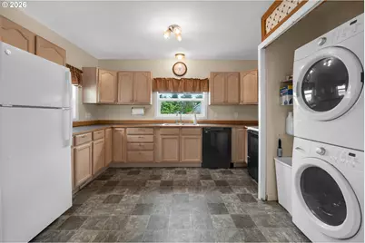 97 Dresden St, Astoria, OR 97103 - Photo 11