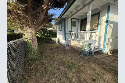 16123 Kings Way, Brookings, OR 97415 - Photo 17