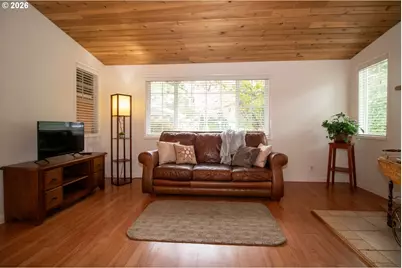 4726 Sea Breeze Ln, Florence, OR 97439 - Photo 13