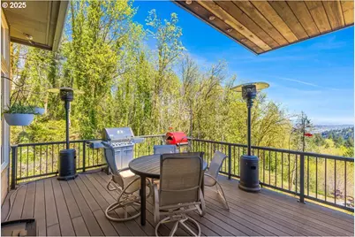 6643 NW Meridian Ridge Dr, Portland, OR 97210 - Photo 37