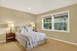 1433 SW Highland Rd, Portland, OR 97221 - Photo 35