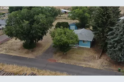 328 S Quincy Ave, Hines, OR 97738 - Photo 29