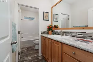 265 SE Hazelton Pl, Depoe Bay, OR 97341 - Photo 11