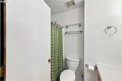 2273 Virginia Ave, North Bend, OR 97459 - Photo 19