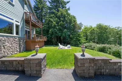 93867 Makai Ln, North Bend, OR 97459 - Photo 13