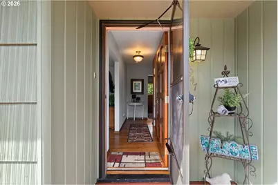 2947 Ammons Dr, Longview, WA 98632 - Photo 9