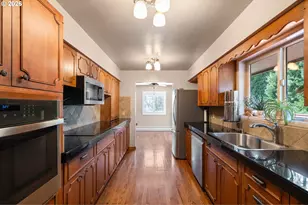 2947 Ammons Dr, Longview, WA 98632 - Photo 3